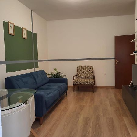 Heris'S Apartment Tirana Exterior photo