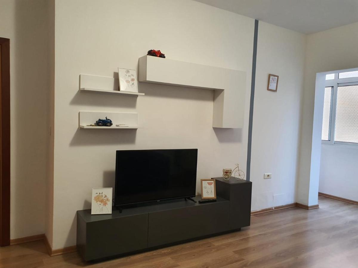 Heris'S Apartment Tirana Exterior photo