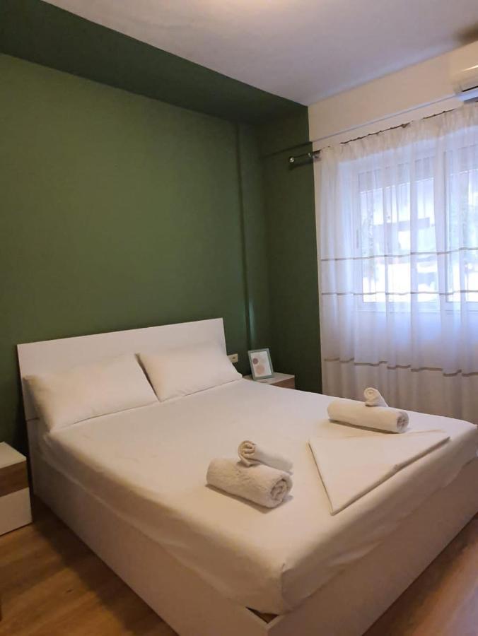 Heris'S Apartment Tirana Exterior photo